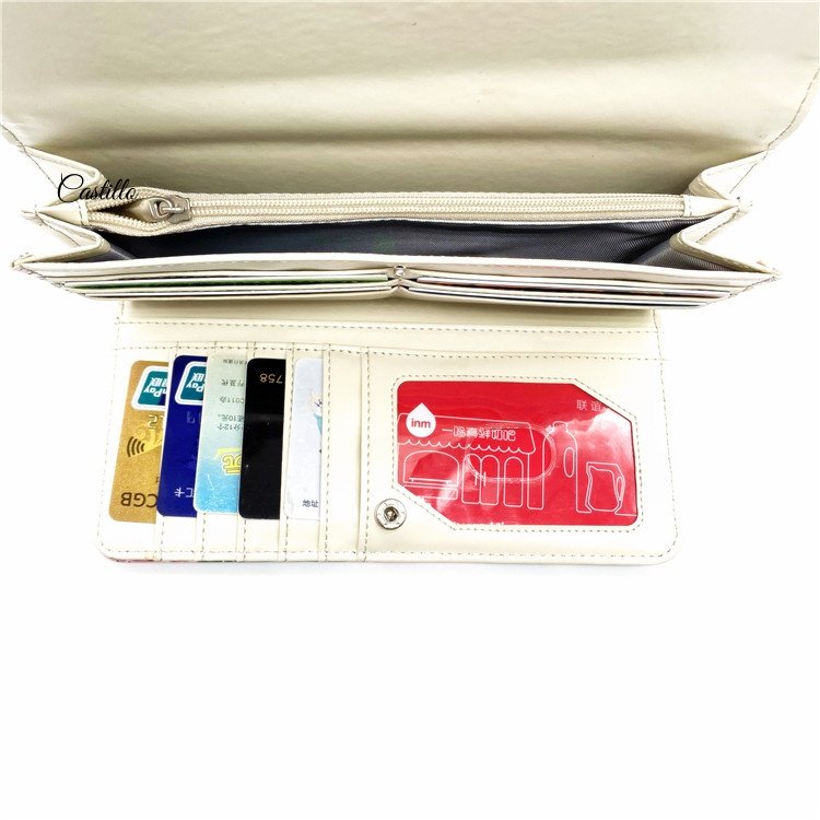 Woman wallet with flower printing